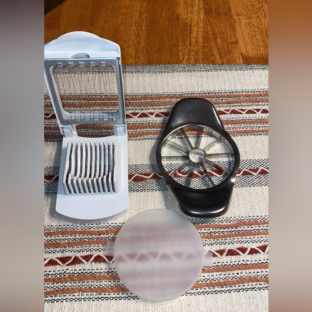 Pampered Chef Egg Slicer & Apple Cutter